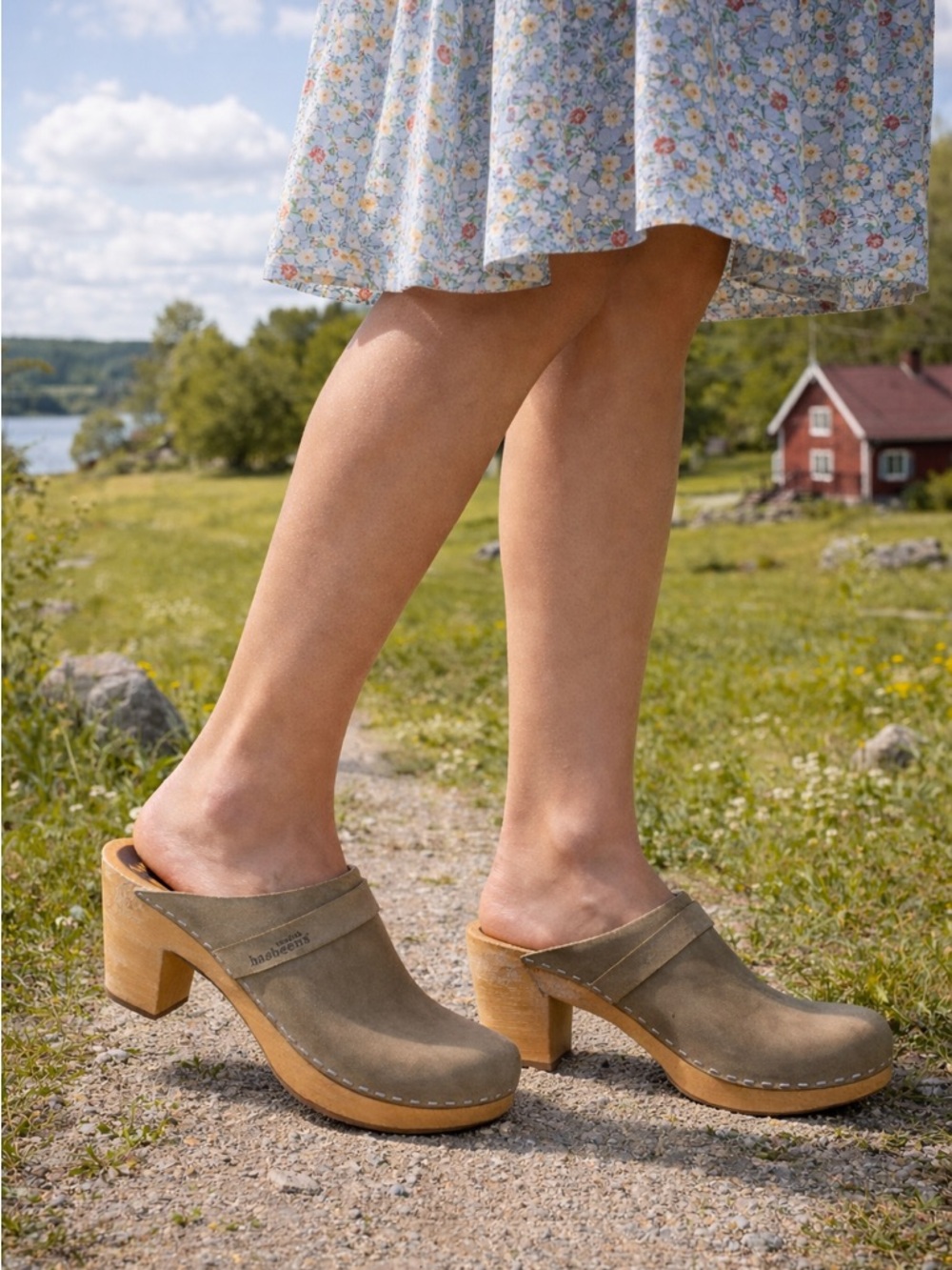 Swedish Hasbeens Leather & Wood Clogs – Handmade in Sweden 🇸🇪 - As New